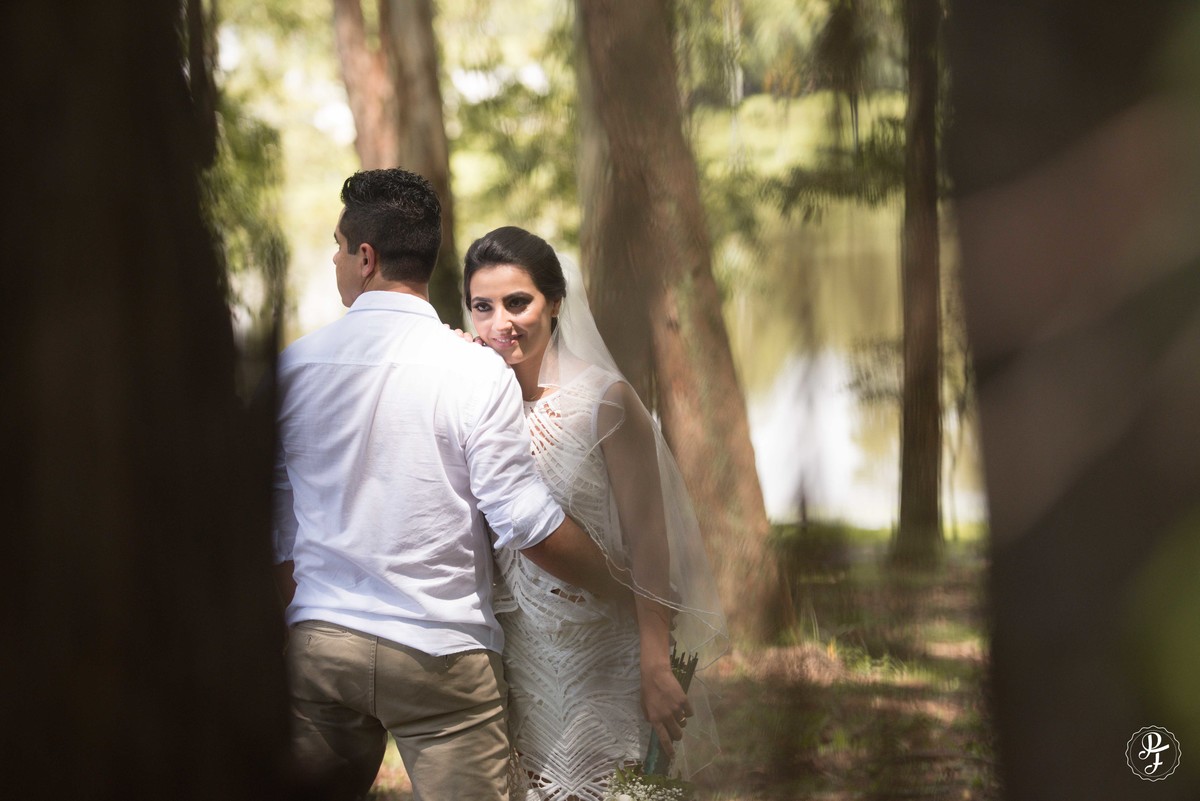 pre-wedding-da-camila-e-sandro-feito-no-clube-dos-500-em-guaratingueta-sp-fotogafado-por-paula-freitas-fotografia