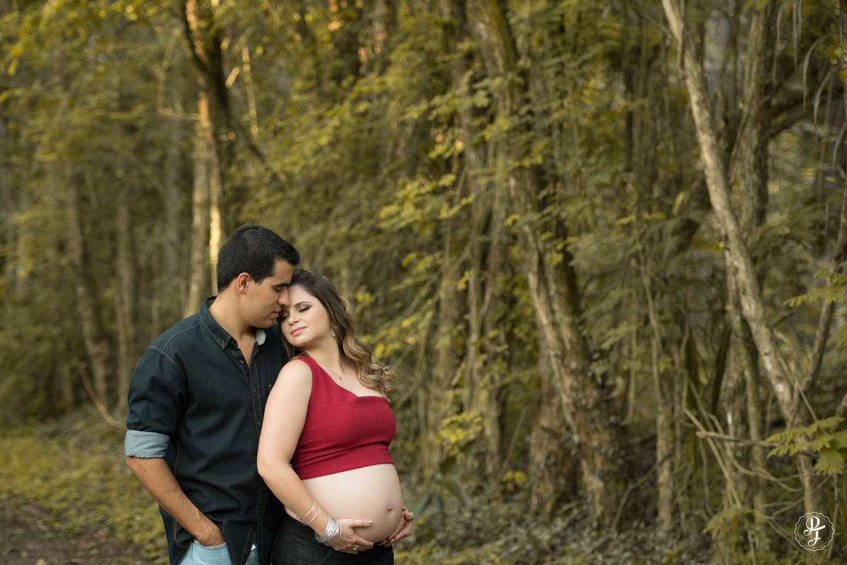 ensaio-de-gestante-feito-em-lorena-sp-da-estefani-e-rafael-fotografados-por-paula-freitas-fotografia
