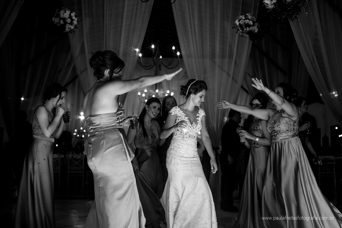 casamento no espaço colar de ouro em cunha sp fotografado por paula freitas fotografia