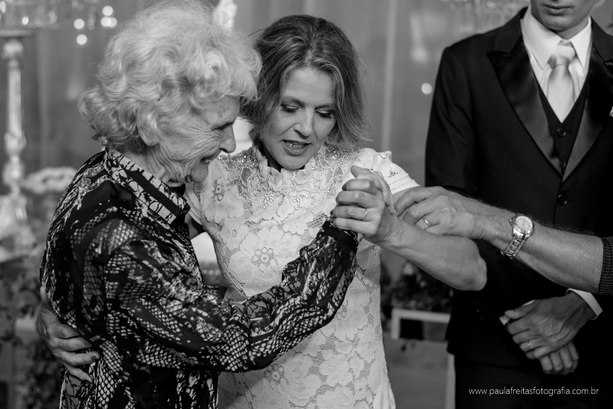 casamento no espaço colar de ouro em cunha sp fotografado por paula freitas fotografia