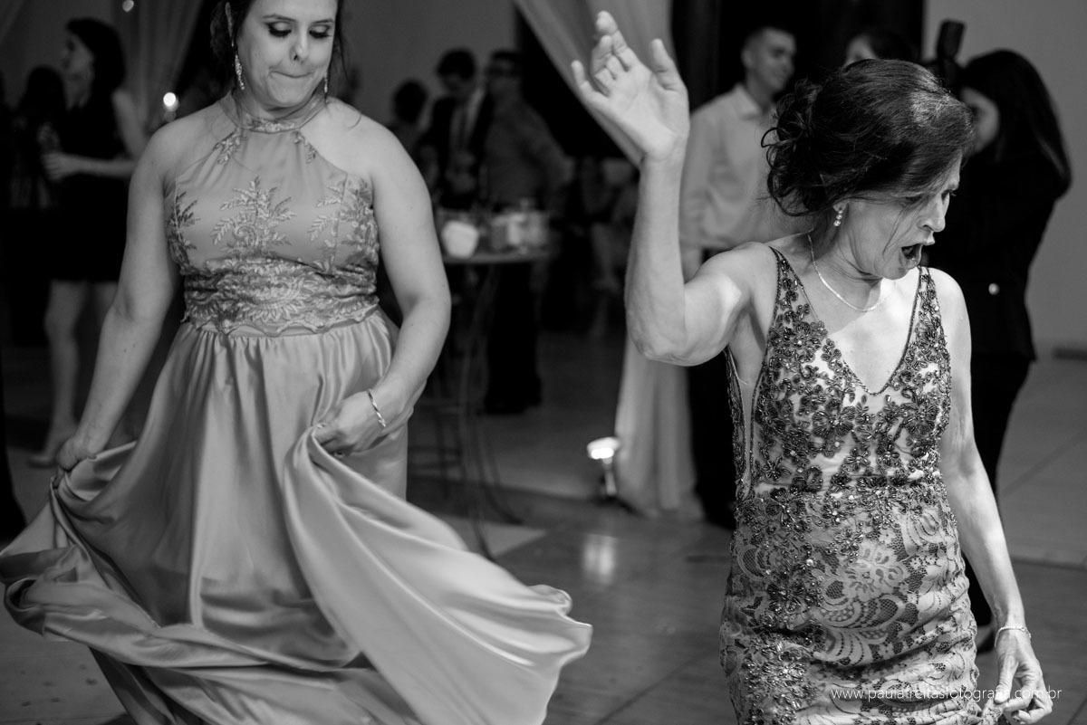 casamento no espaço colar de ouro em cunha sp fotografado por paula freitas fotografia