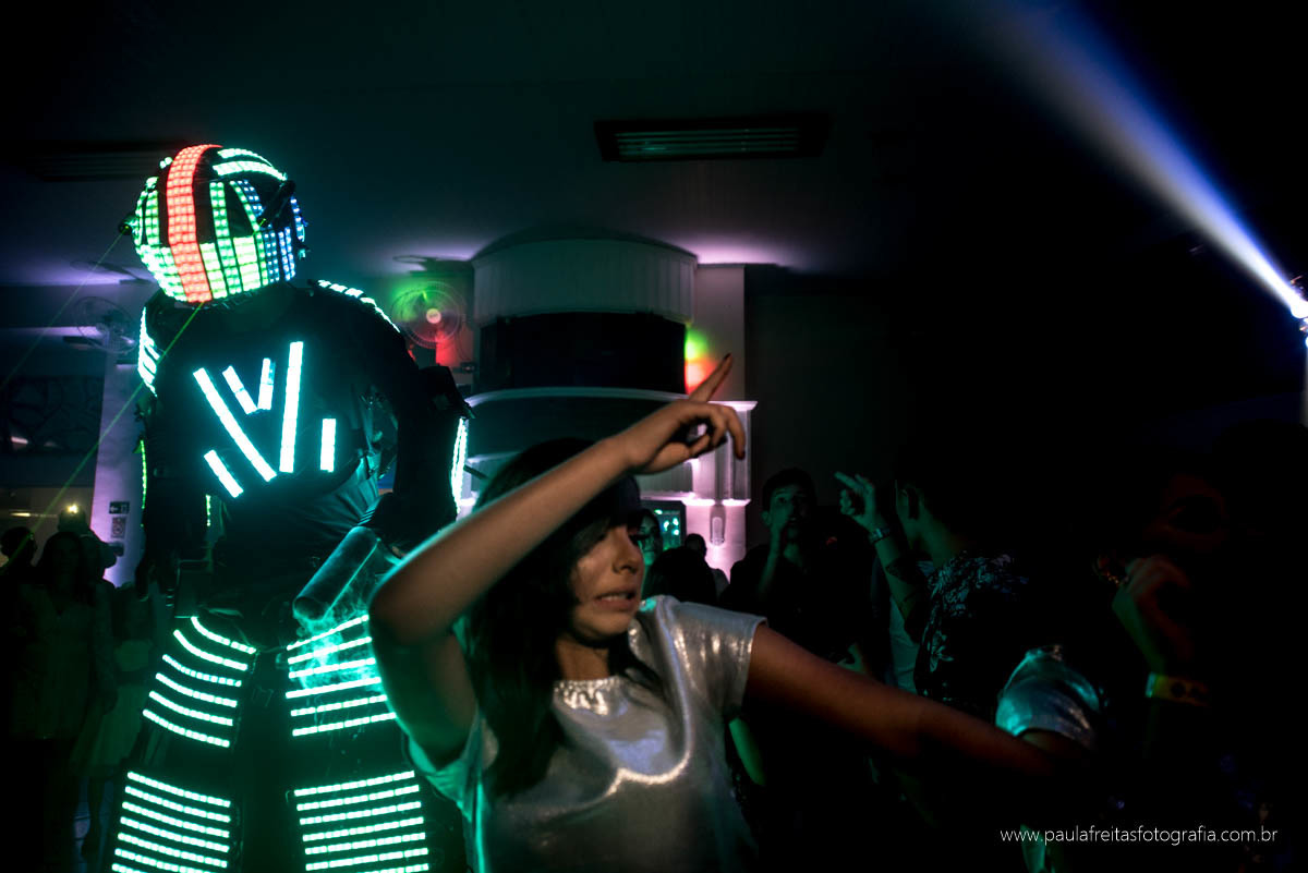 aniversario de 15 anos da luiza no spaço vip em guaratingueta fotografado por paula freitas fotografia