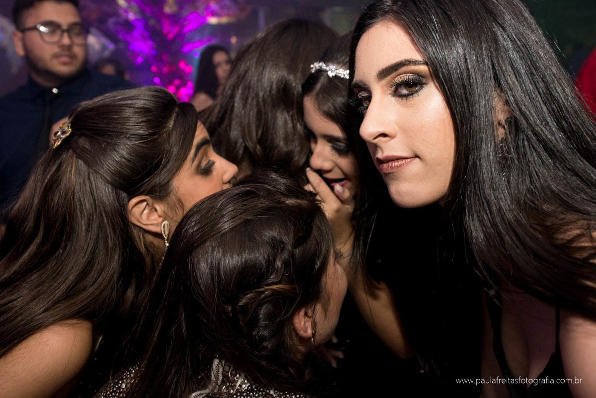 aniversario de 15 anos da luiza no spaço vip em guaratingueta fotografado por paula freitas fotografia