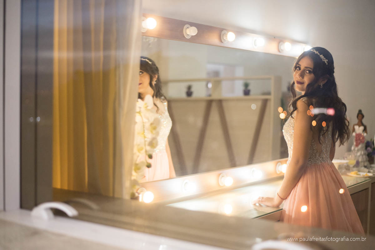 aniversario de 15 anos da luiza no spaço vip em guaratingueta fotografado por paula freitas fotografia