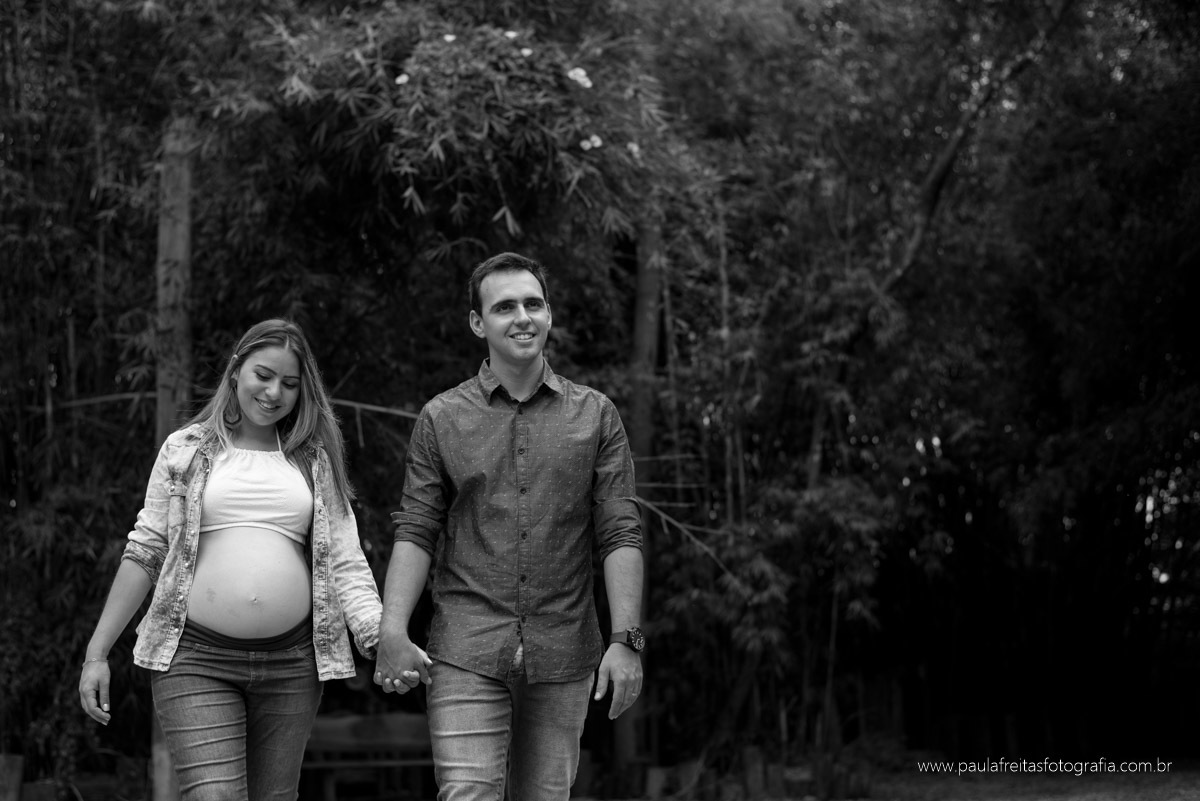 ensaio gestante foto de gestante feito no vale do paraiba em guaratingueta e fotografado por paula freitas fotografia
