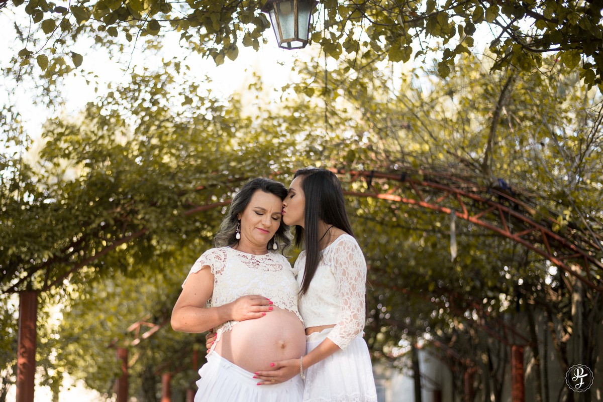 guaratingueta-sp-ensaio-gestante-fotografado-por-paula-freitas-fotografia