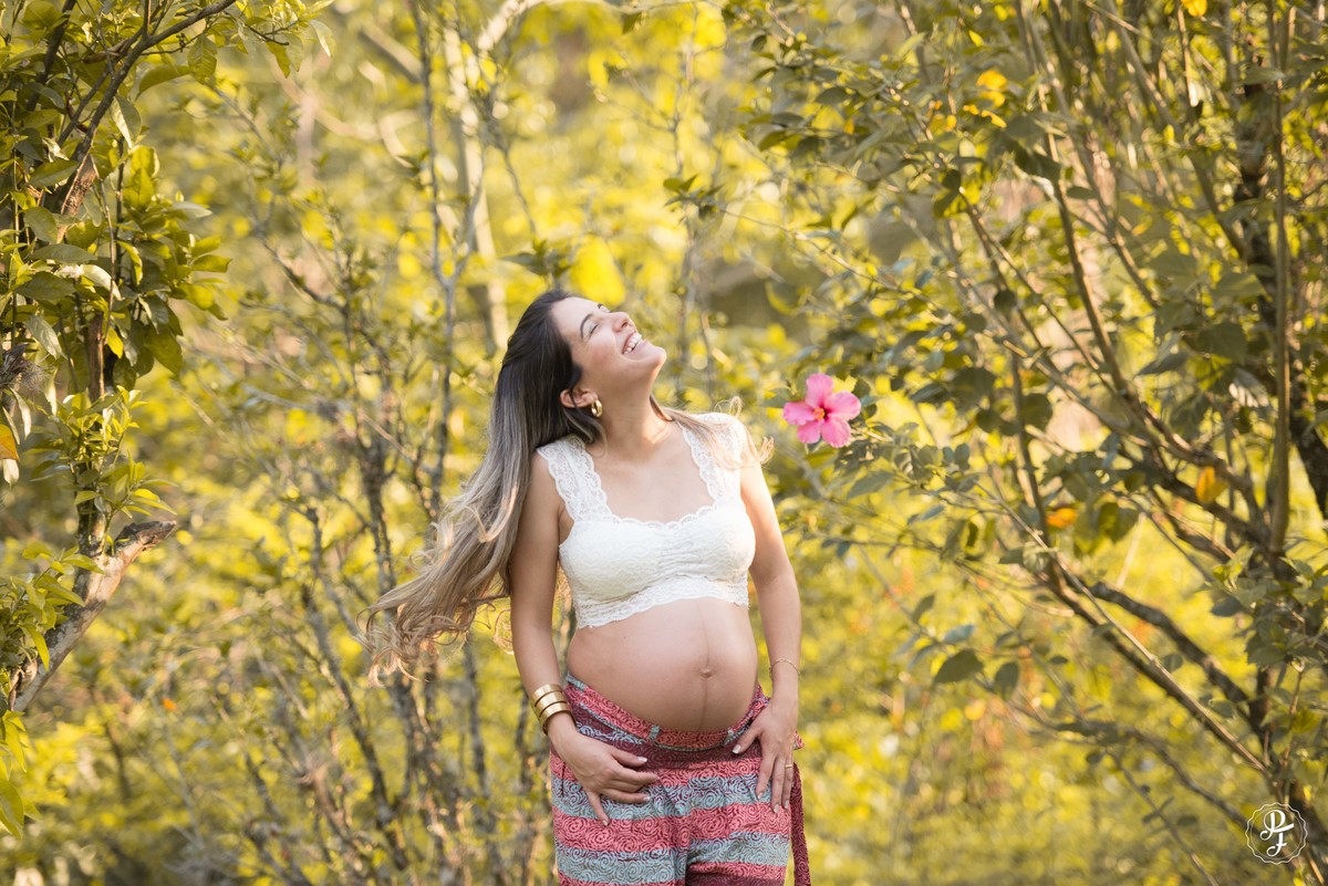 sessao-fotografica-gestante-feito-por-paula-freitas-fotografia