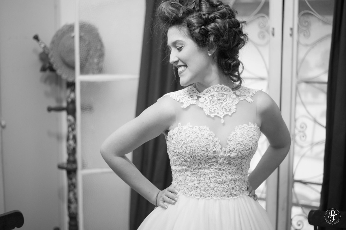 casamento-ana-carolina-e-fabricio-realizado-em-guaratingueta-sp-spaço-vip-fotografado-por-paula-freitas-fotografia