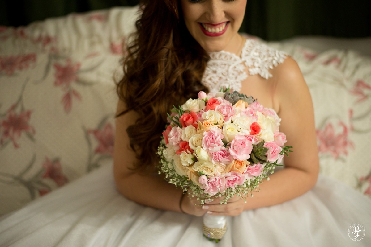 casamento-ana-carolina-e-fabricio-realizado-em-guaratingueta-sp-spaço-vip-fotografado-por-paula-freitas-fotografia