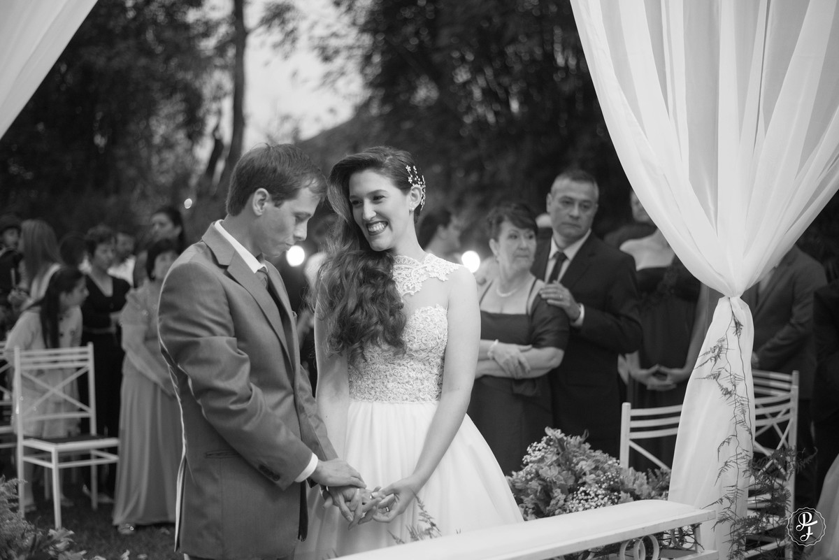 casamento-ana-carolina-e-fabricio-realizado-em-guaratingueta-sp-spaço-vip-fotografado-por-paula-freitas-fotografia