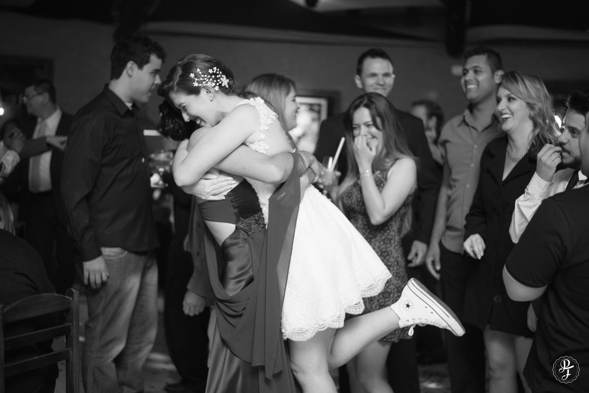 casamento-ana-carolina-e-fabricio-realizado-em-guaratingueta-sp-spaço-vip-fotografado-por-paula-freitas-fotografia