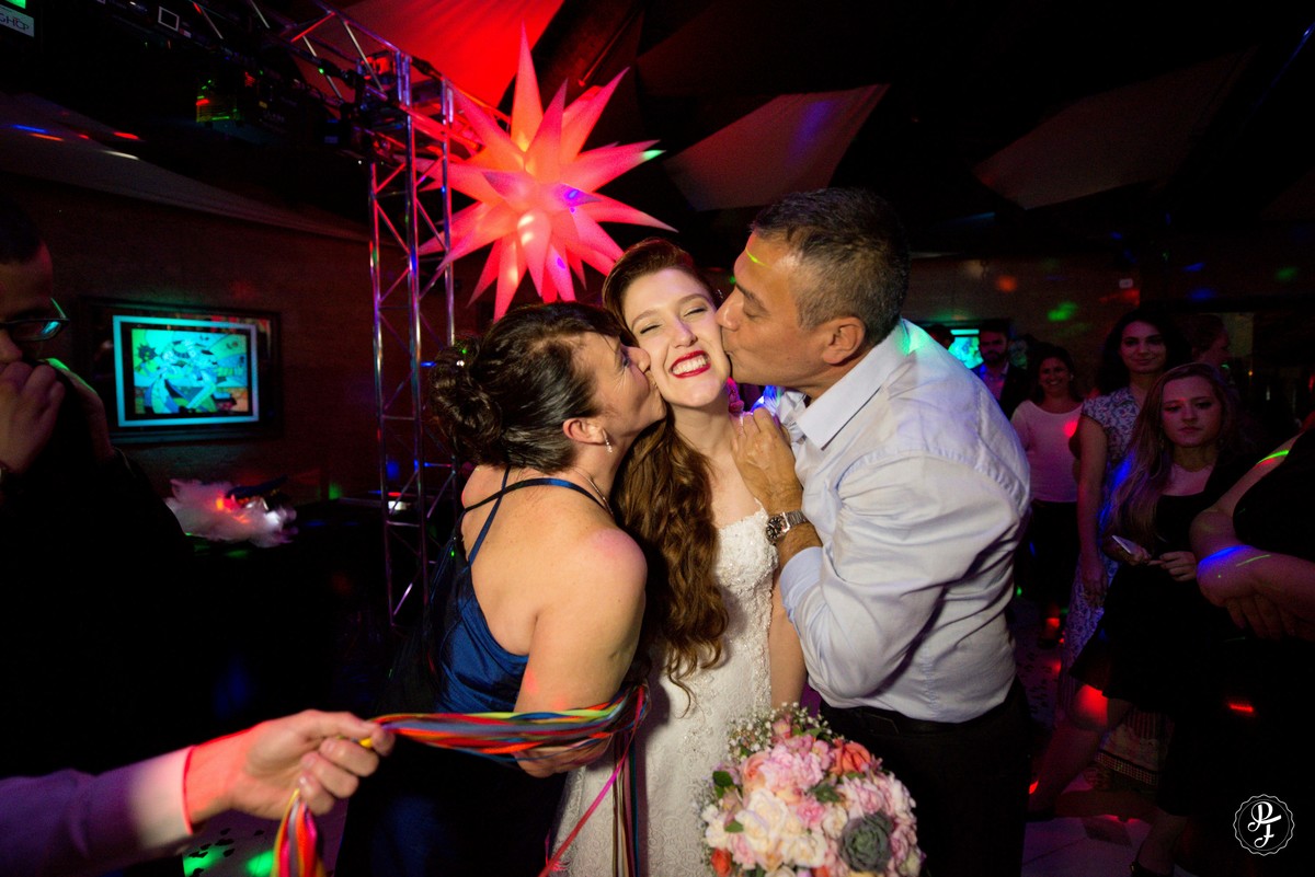 casamento-ana-carolina-e-fabricio-realizado-em-guaratingueta-sp-spaço-vip-fotografado-por-paula-freitas-fotografia