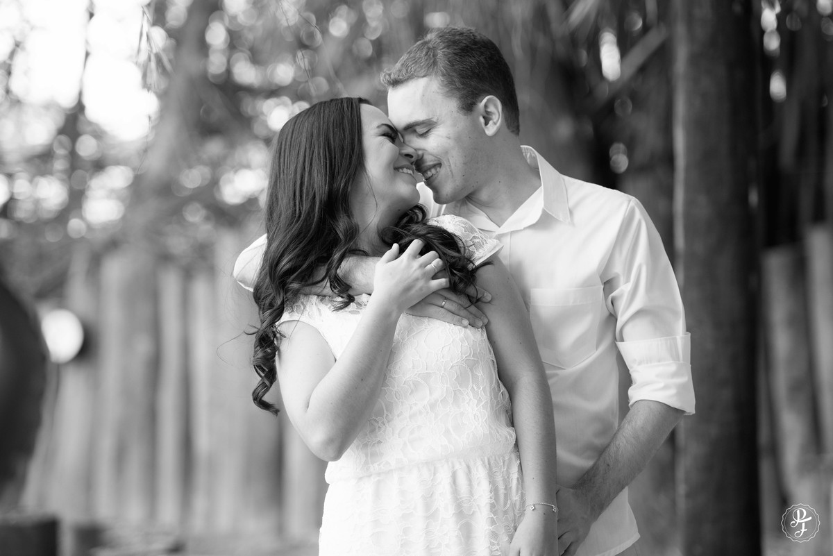 pre-wedding-glaucia-e-willian-realizado-em-guaratingueta-fotografado-por-paula-freitas-fotografia