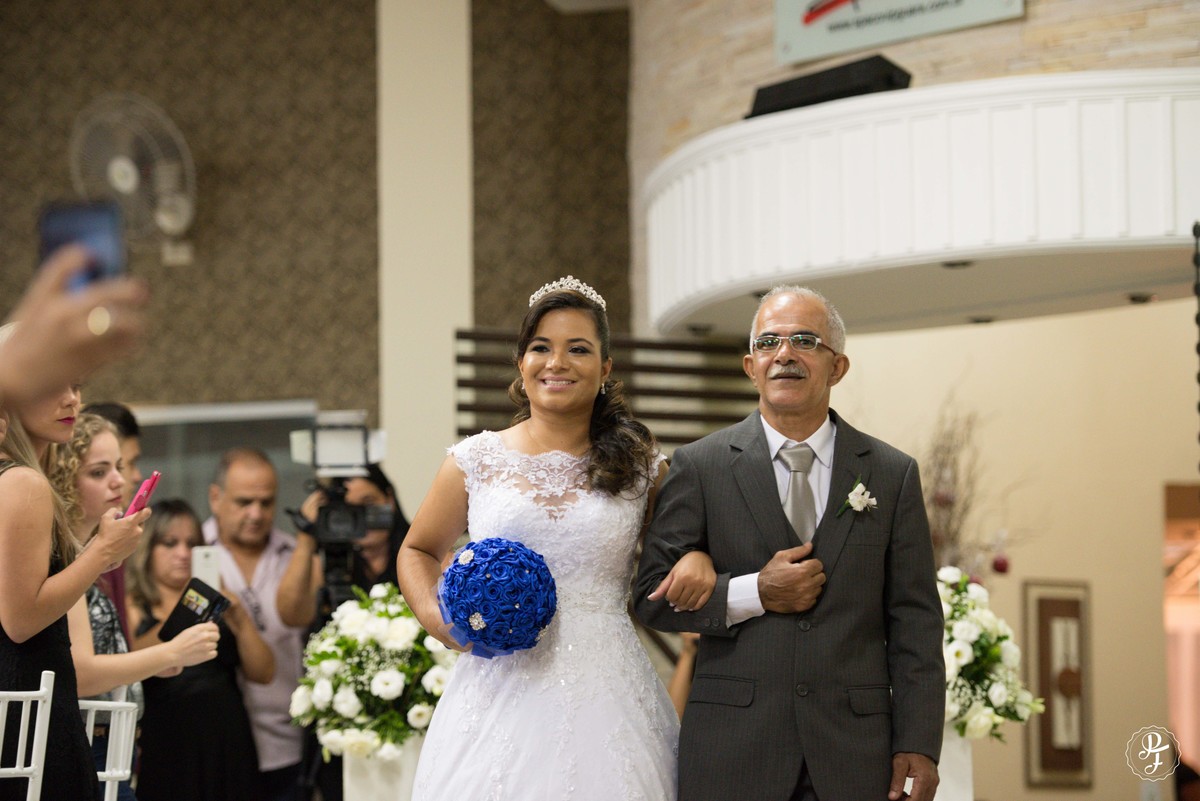 spaço-vip-guaratingueta-sp-casamento-natalye-e-benedito-fotografado-por-paula-freitas-fotografia