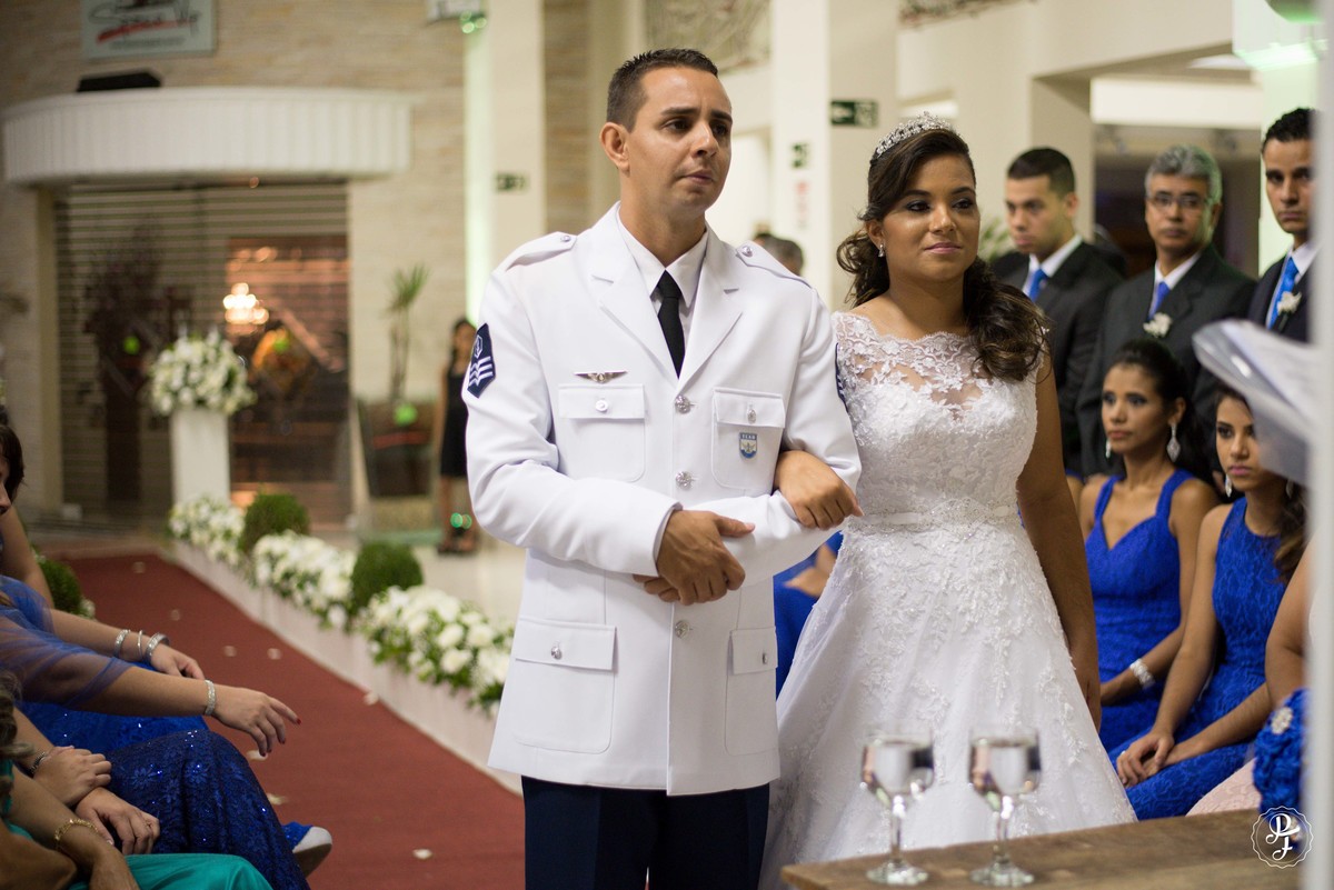 spaço-vip-guaratingueta-sp-casamento-natalye-e-benedito-fotografado-por-paula-freitas-fotografia