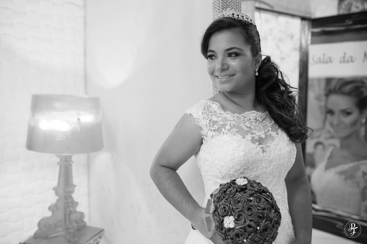 spaço-vip-guaratingueta-sp-casamento-natalye-e-benedito-fotografado-por-paula-freitas-fotografia