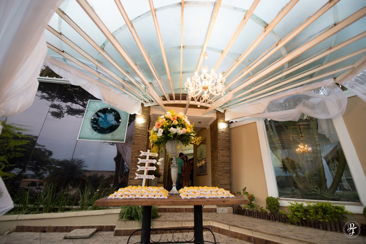 spaço-vip-guaratingueta-sp-casamento-natalye-e-benedito-fotografado-por-paula-freitas-fotografia