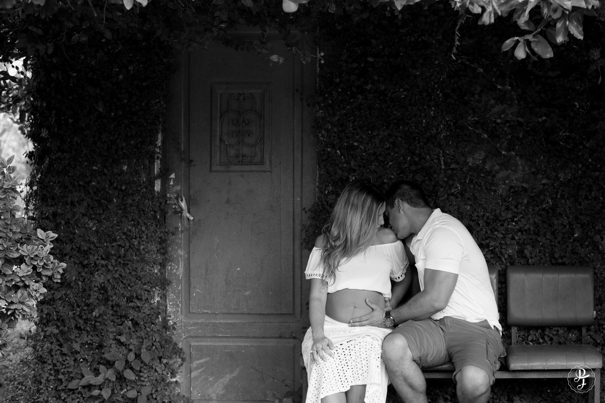 sessao-fotografica-de-gestante-realizado-em-lorena-sp-fotografados-por-paula-freitas-fotografia