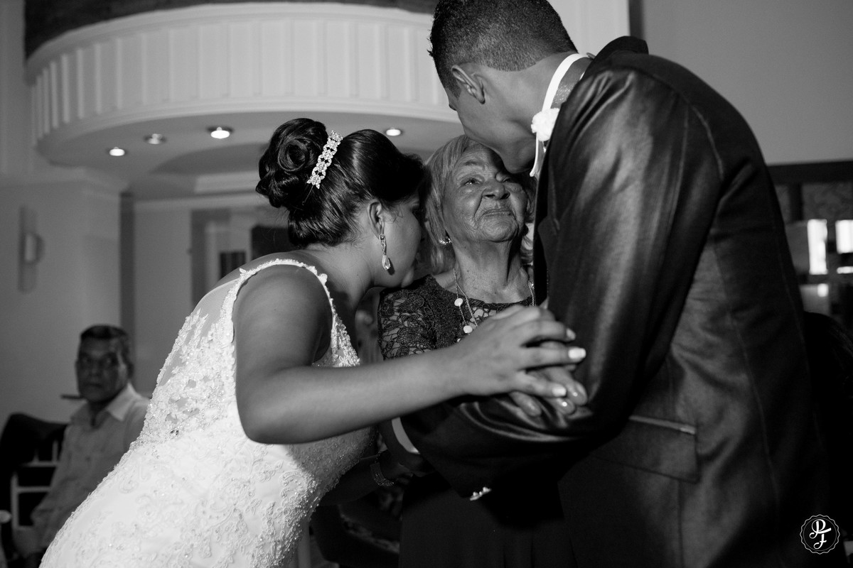 spaço-vip-em-guaratingueta-casamento-joice-e-jackson-fotografado-por-paula-freitas-fotografia