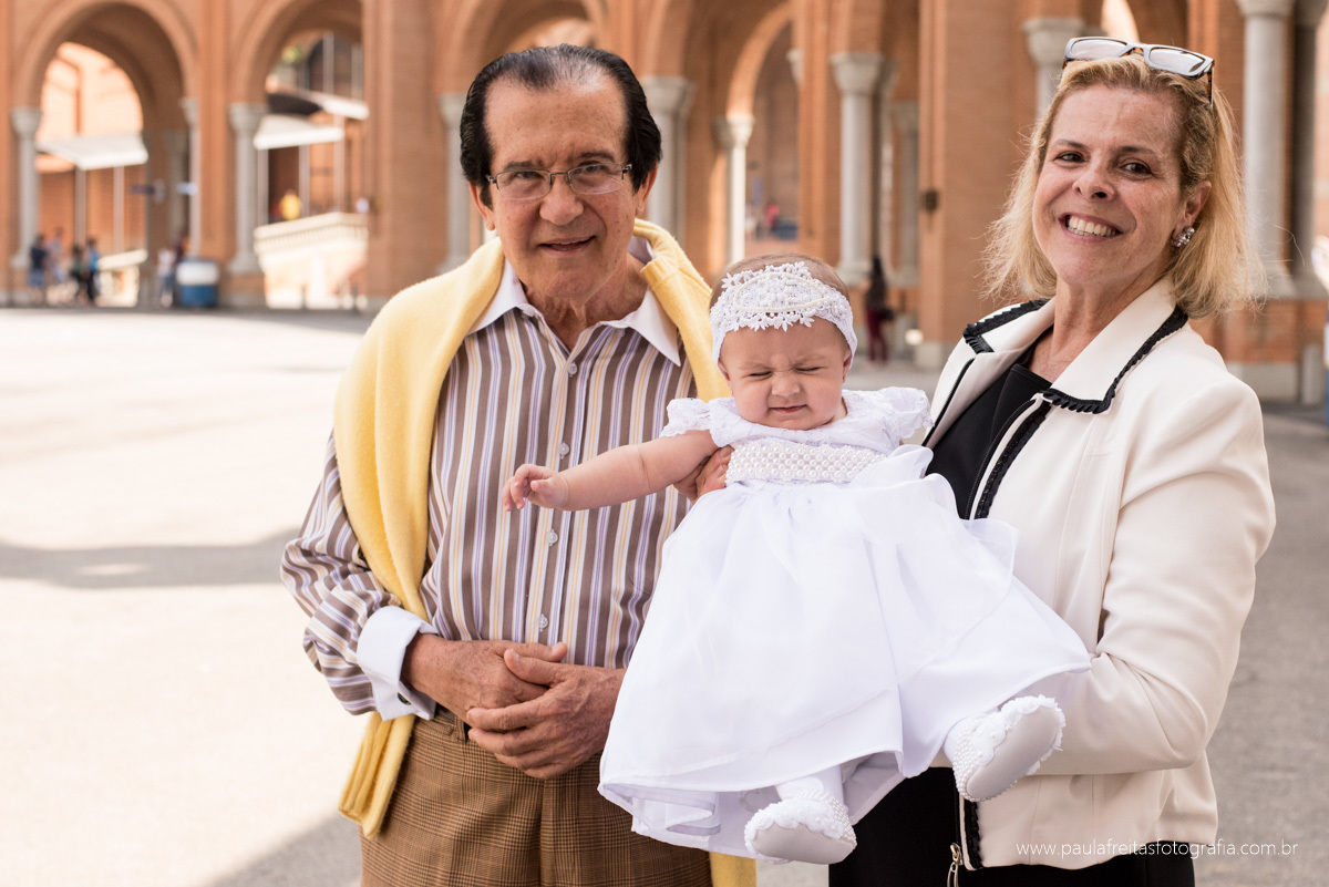 batizado no santuario nacional de aparecida - batizado na basilica de aparecida fotografado por paula freitas fotografia