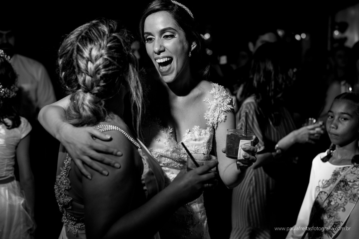 casamento na igreja sao benedito na faculdade unisal em lorena sp. fotografado por paula freitas fotografia 