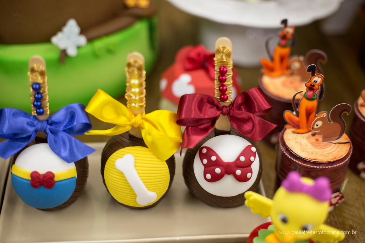 aniversario infantil com tema de mickey e minnie pluto margarida pato donald em taubate decorado por uniduniet 