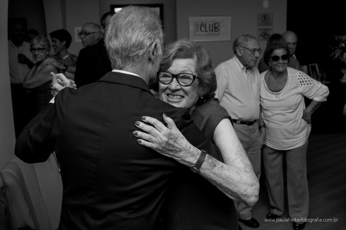 bodas de rubi no hotel e golfe clube dos 500 em guaratingueta fotografado por paula freitas fotografia decoração de harumi e assessoria de leticia costa