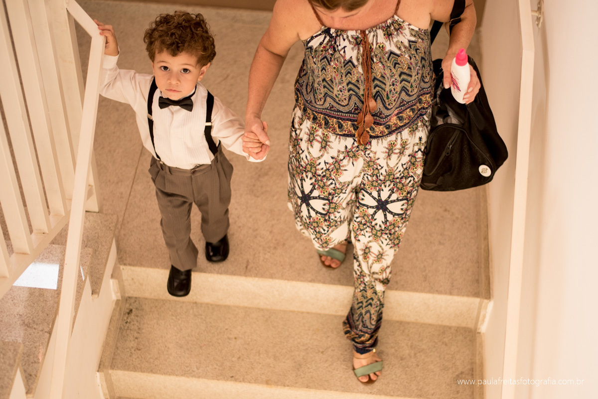 casamento de dia, casamento a tarde com filho na fazenda esperança centro feminino em guaratingueta de thais e renan fotografado por paula freitas fotografia
