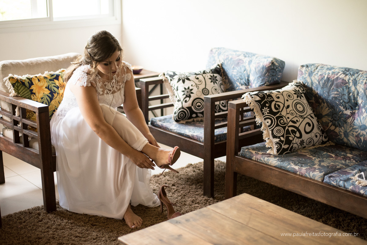 casamento de dia, casamento a tarde com filho na fazenda esperança centro feminino em guaratingueta de thais e renan fotografado por paula freitas fotografia