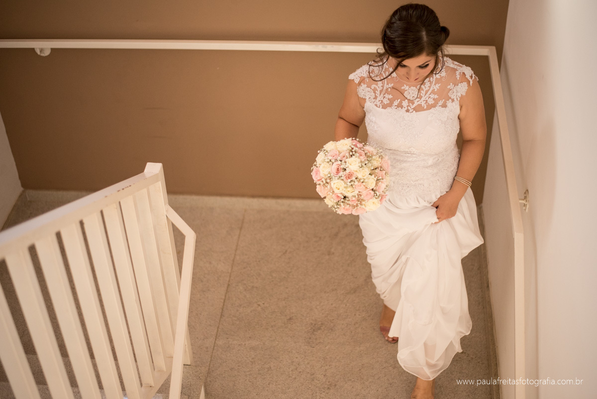 casamento de dia, casamento a tarde com filho na fazenda esperança centro feminino em guaratingueta de thais e renan fotografado por paula freitas fotografia