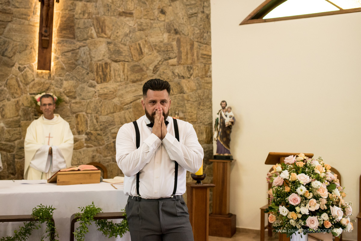 casamento de dia, casamento a tarde com filho na fazenda esperança centro feminino em guaratingueta de thais e renan fotografado por paula freitas fotografia