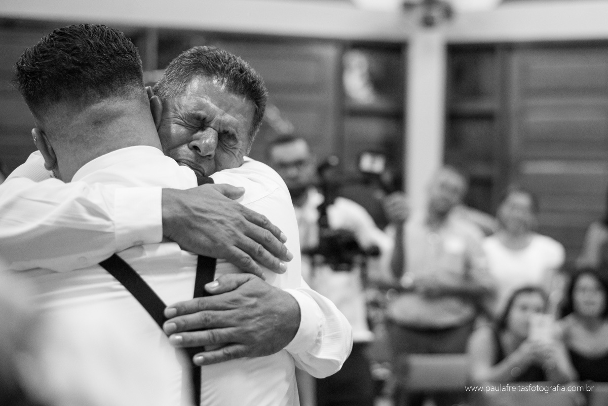 casamento de dia, casamento a tarde com filho na fazenda esperança centro feminino em guaratingueta de thais e renan fotografado por paula freitas fotografia