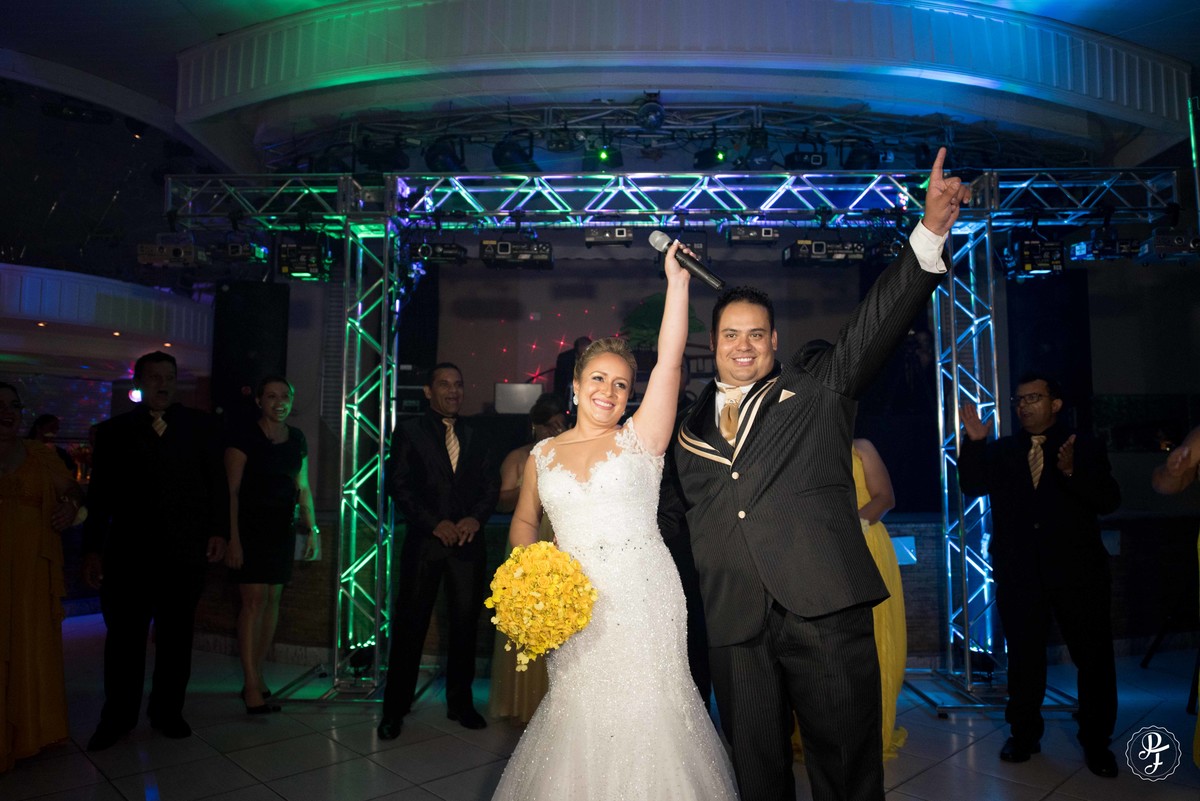 spaço-vip-casamento-carol-e-diogo-realizado-em-guaratingueta-sp-fotografado-por-paula-freitas-fotografia-