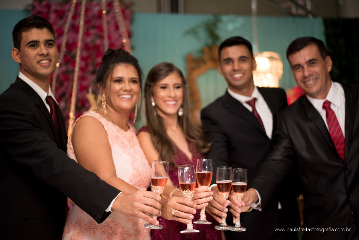 aniversario de 15 anos em guaratingueta no spaço vip fotografado por paula freitas fotorgafia