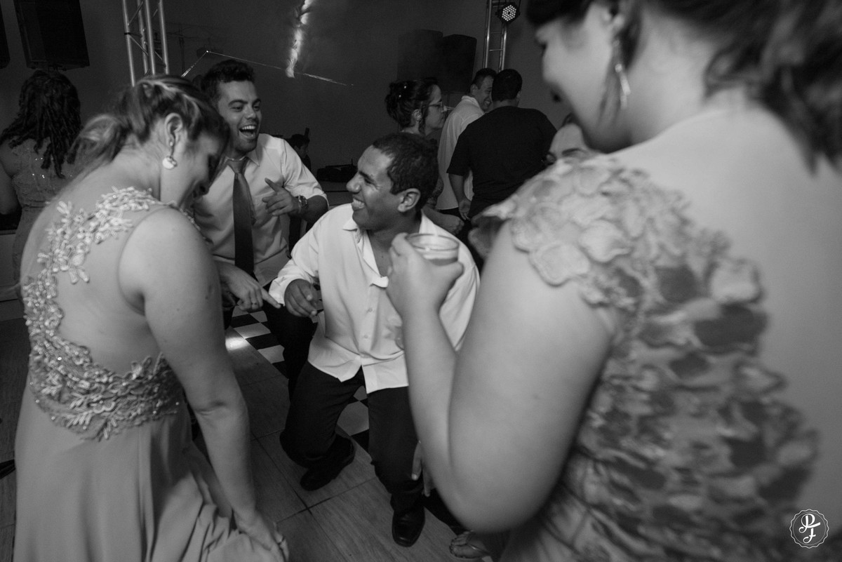 espaço-colar-de-ouro-cunha-sp-casamento-milene-e-thiago-fotografados-por-paula-freitas-fotografia