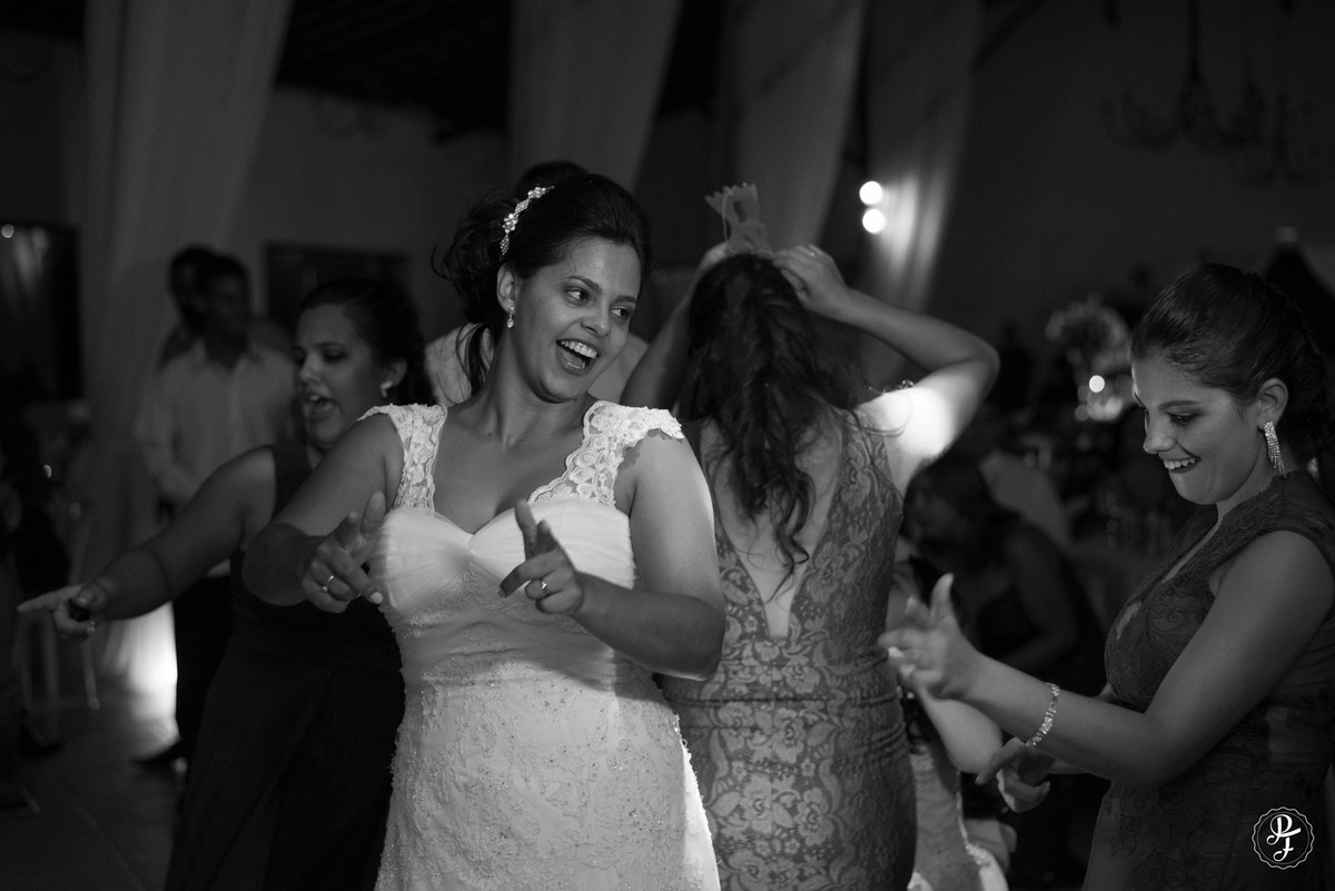 espaço-colar-de-ouro-cunha-sp-casamento-milene-e-thiago-fotografados-por-paula-freitas-fotografia