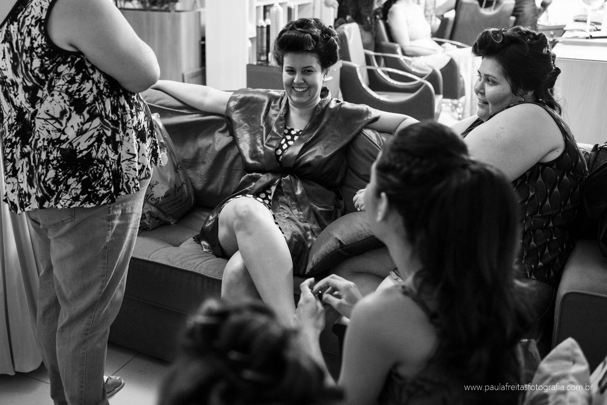 casamento em guaratingueta na igreja matriz catedral de santo antonio de thais e dragan fotografado por paula freitas fotografia
