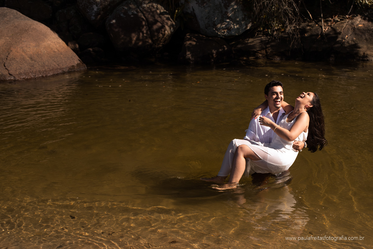 ensaio pre casamento feito em ubatuba sp e fotografado por paula freitas fotografia