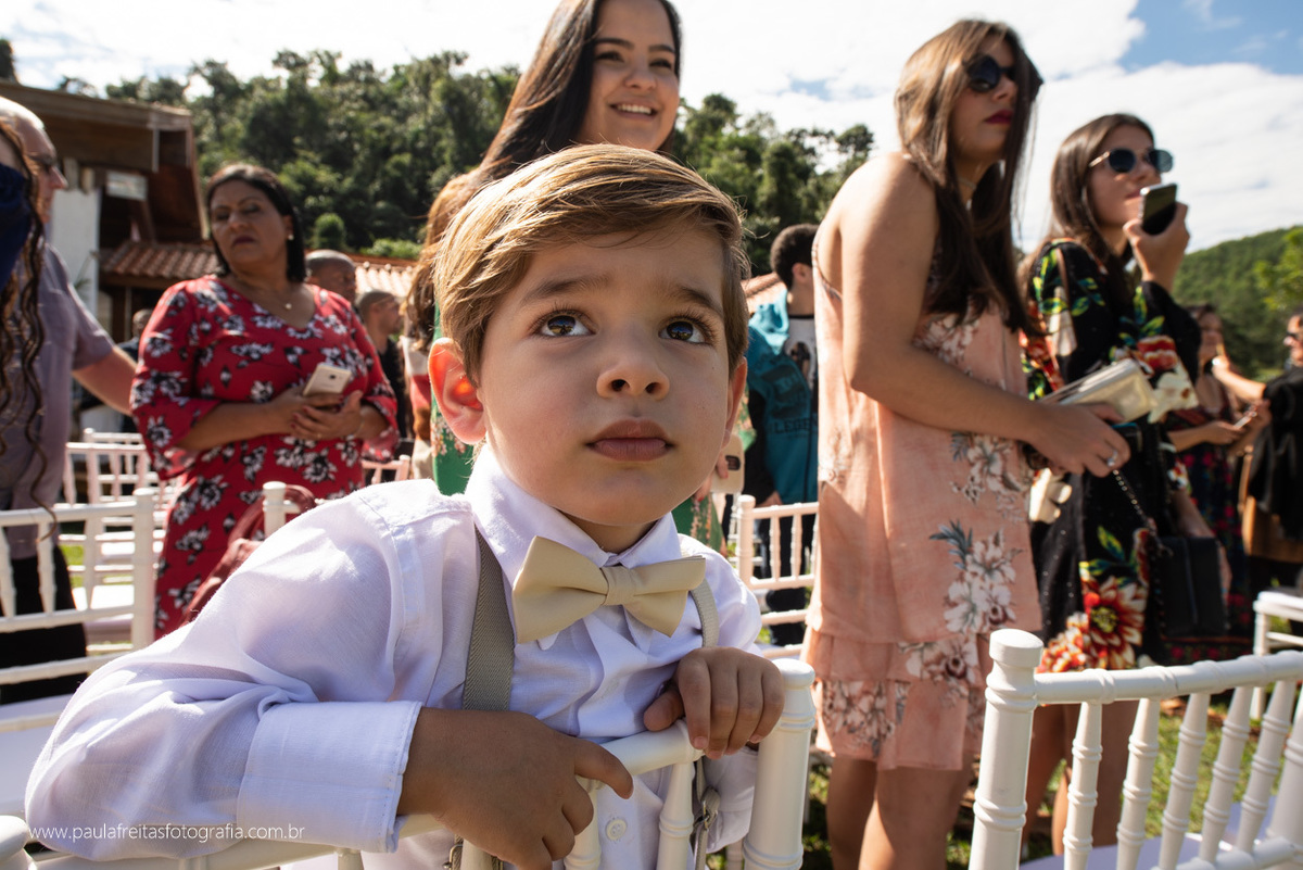 casamento de dia ao ar livre fotografado por paula freitas fotografia no recanto do bosque em guaratingueta