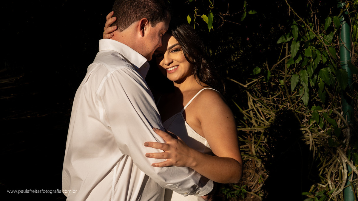 ensaio pre casamento feito no hotel golfe clube dos 500 em guaratingueta sp fotografado por paula freitas fotografia