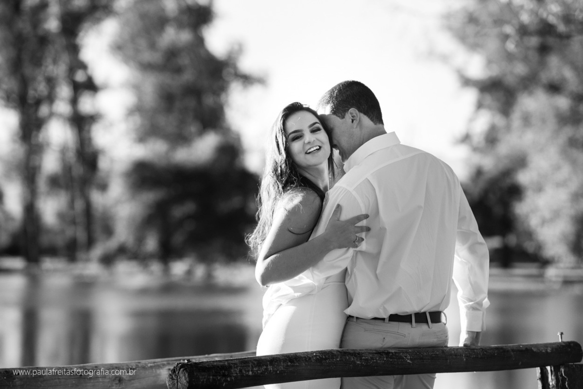 ensaio pre casamento feito no hotel golfe clube dos 500 em guaratingueta sp fotografado por paula freitas fotografia