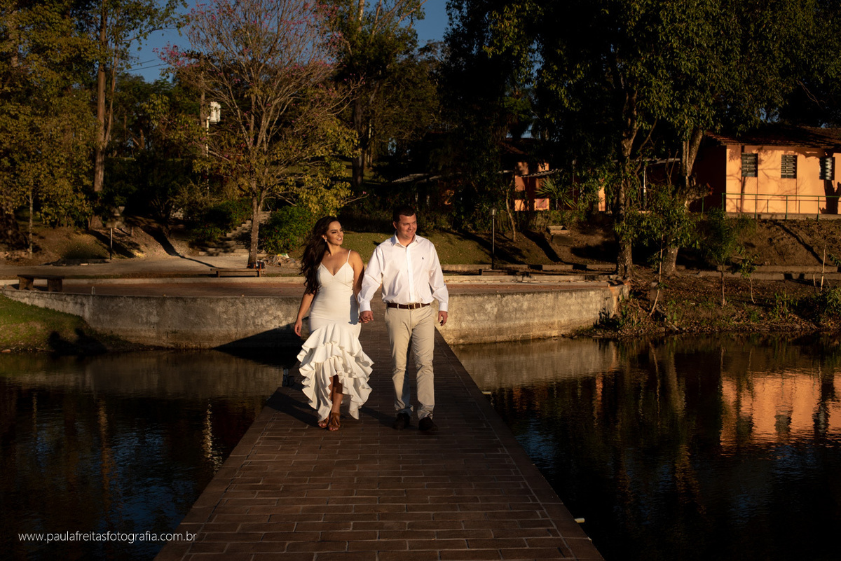no hotel e golfe clube dos 500 em guaratingueta fotos pre casamento feito por paula freitas fotografia do casal tati pilan e eduardo shimitch