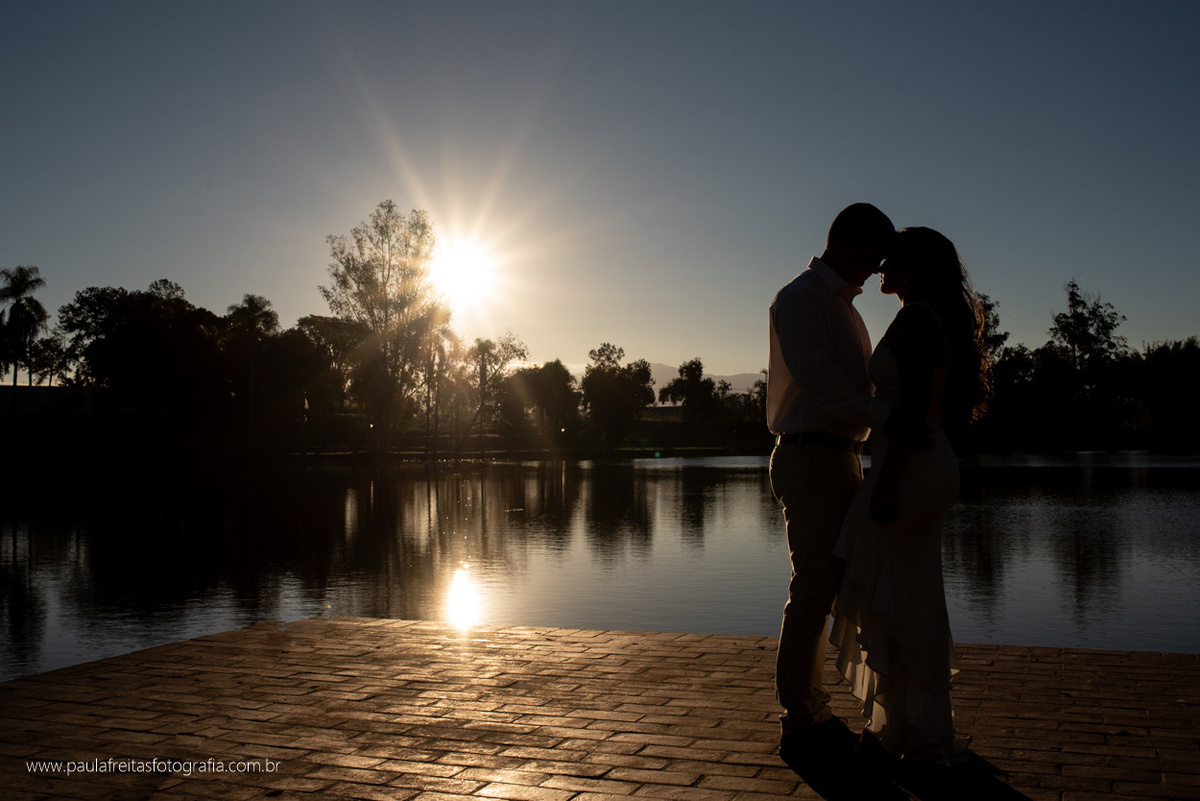 ensaio pre casamento feito no hotel golfe clube dos 500 em guaratingueta sp fotografado por paula freitas fotografia