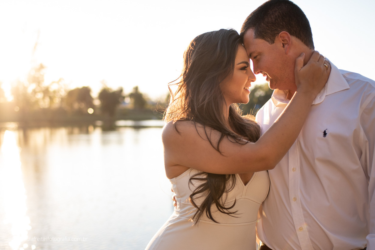 ensaio pre casamento feito no hotel golfe clube dos 500 em guaratingueta sp fotografado por paula freitas fotografia