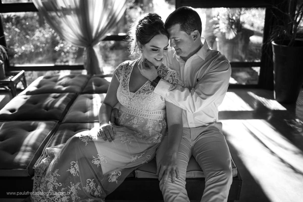 ensaio pre casamento feito no hotel golfe clube dos 500 em guaratingueta sp fotografado por paula freitas fotografia