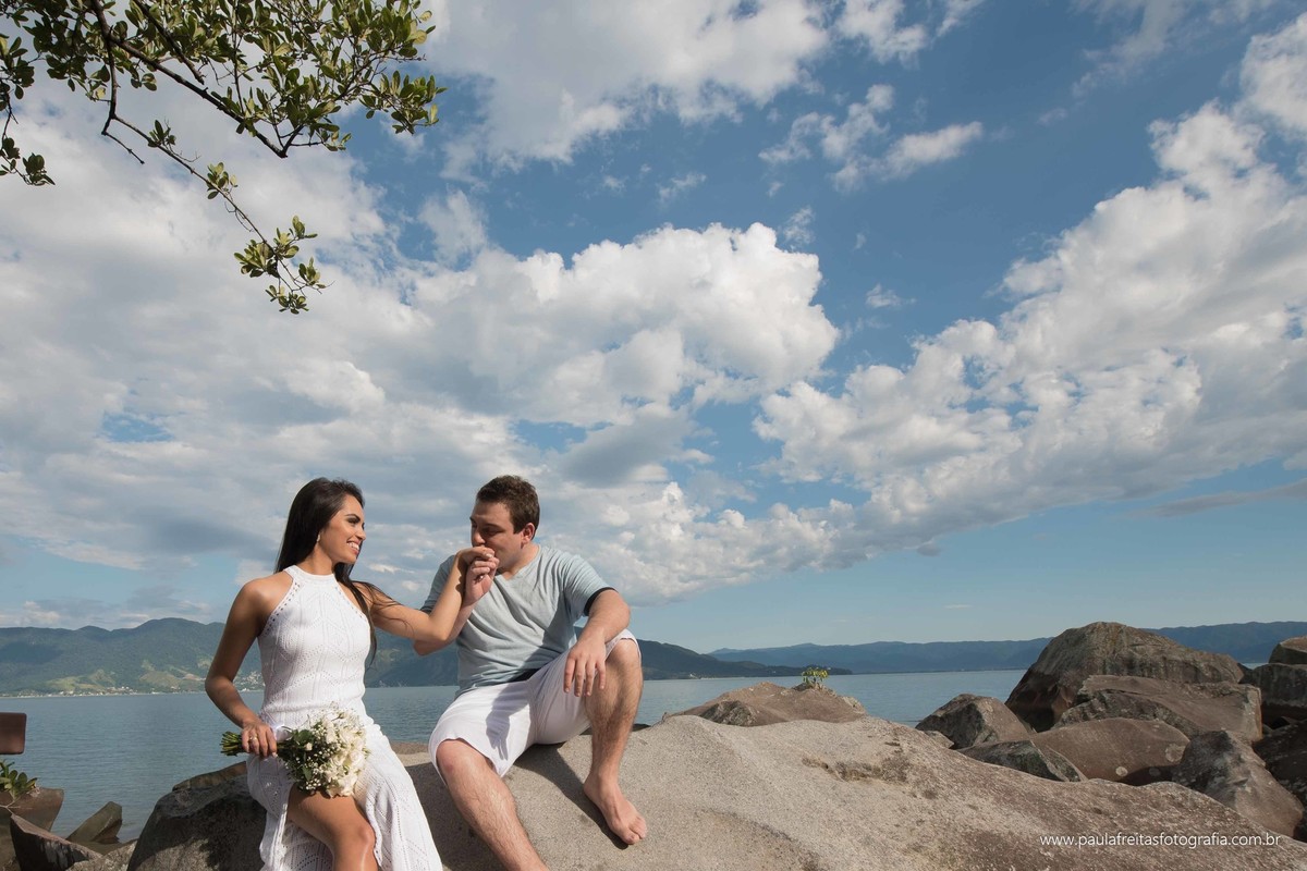 ilhabela-sp-ensaio-de-casal-pre-wedding-eduarda-e-diego-fotografados-por-paula-freitas-fotografia