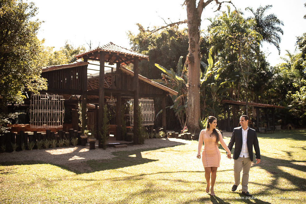 ensaio pre casamento feito em guaratingueta no recanto vip fotografado por paula freitas fotografia
