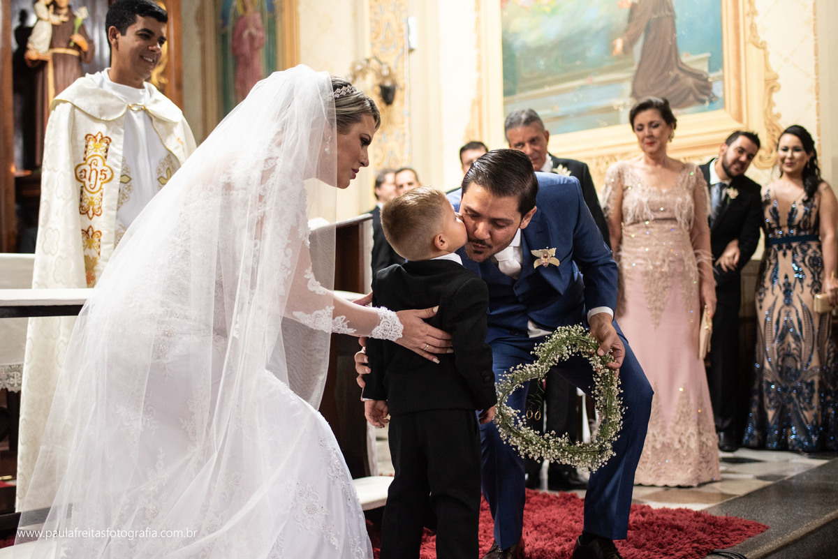 casamento em guaratingueta na igreja nossa senhora das graças fotografado por paula freitas fotografia