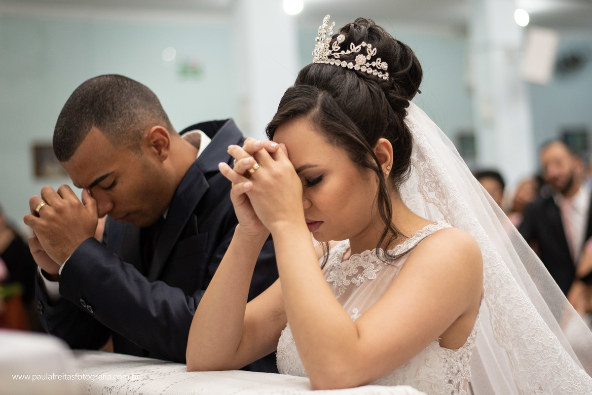 casamento em guaratingueta na igreja nossa senhora de fatima fotografado por paula freitas fotografia e making of na valeria vendrasco