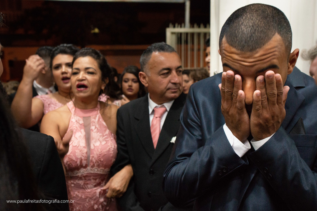casamento em guaratingueta na igreja nossa senhora de fatima fotografado por paula freitas fotografia e making of na valeria vendrasco